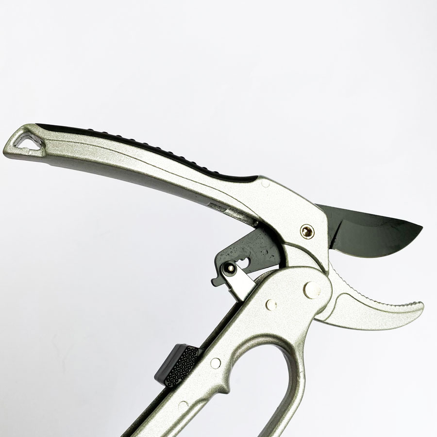Forbici Professionali a Cricch - Pruning Shears recensione e prezzo